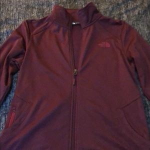 North face sweater